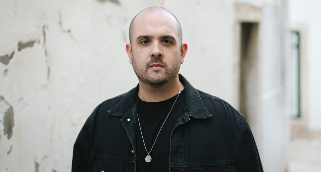 Victor Ruiz Shares Final Album Preview With New Single ‘Technicolor’